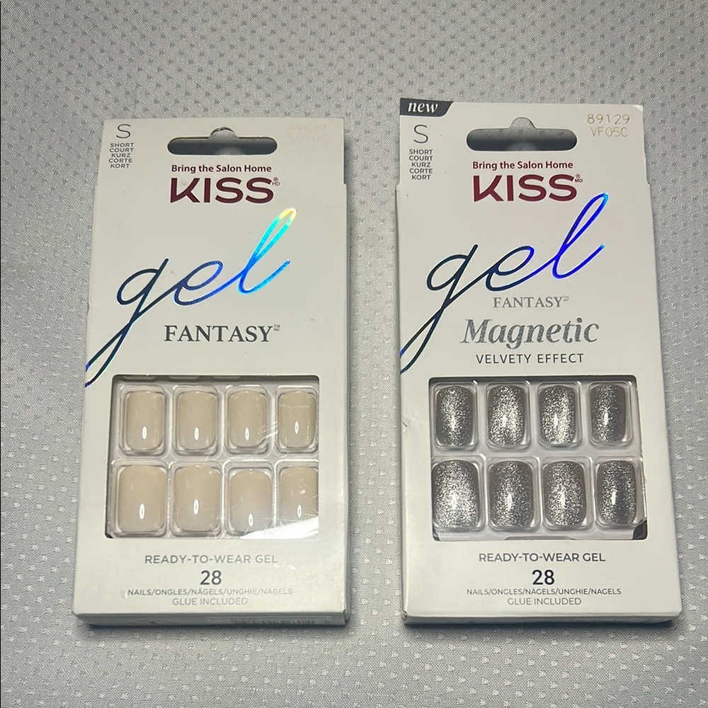 KISS Gel Fantasy Magnetic Velvety Effect & Cream Nail Set 89129 & 89637